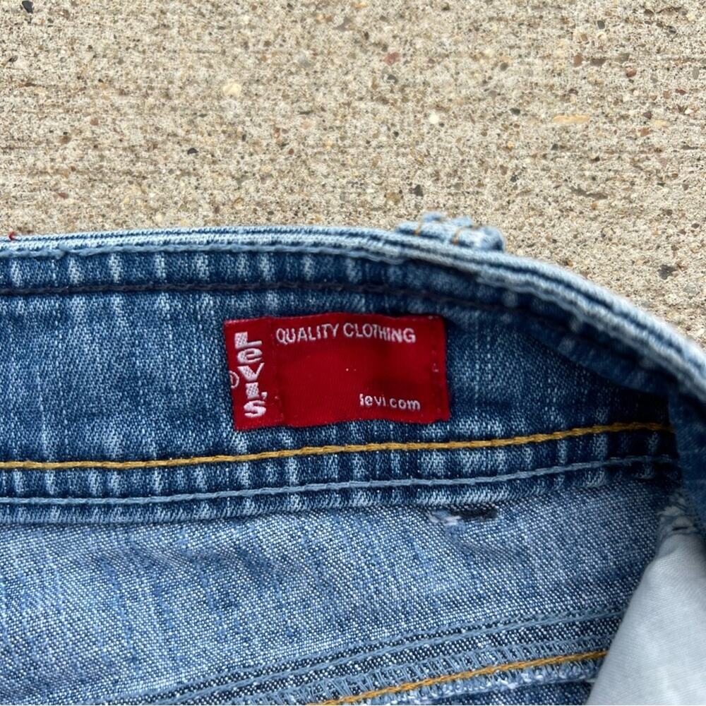 Vintage Y2K Levis low rise bareback stretch button kick pleat hem - Picture 9 of 12